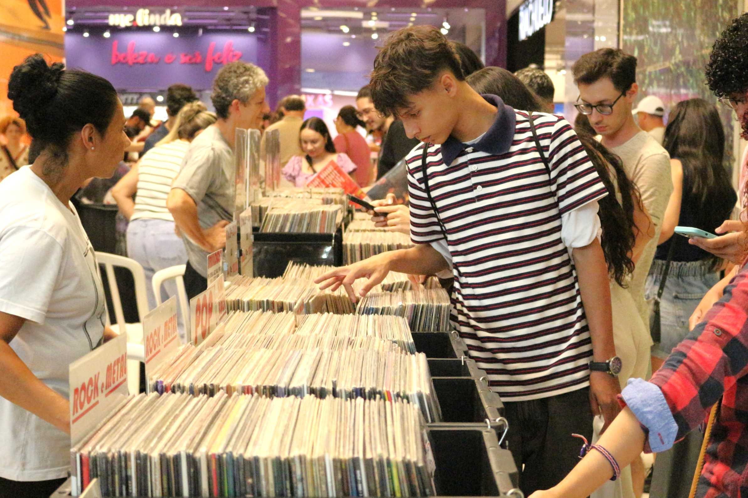 Feira de Discos Polo Shopping Indaiatuba